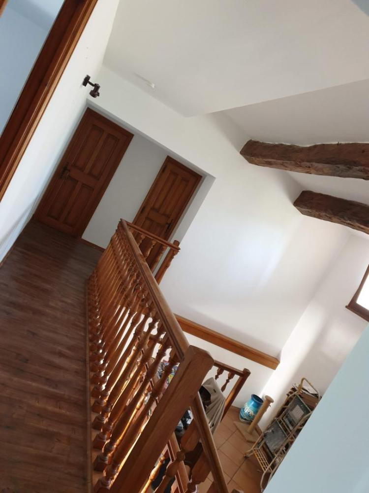 ETS Barile Pose de parquet couloir