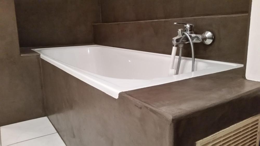 ETS Barile renovation salle de bain baignoire finie